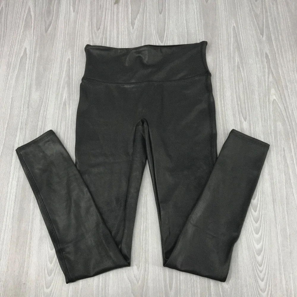 Spanx Women's Black Faux Leather Shiny Leggings Size: Small‎
